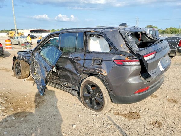 2025 JEEP CHEROKEE Limited — DSRA