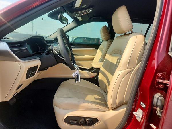 2023 JEEP CHEROKEE Limited — DENT