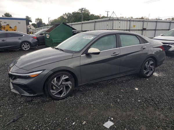 2025 HYUNDAI ELANTRA