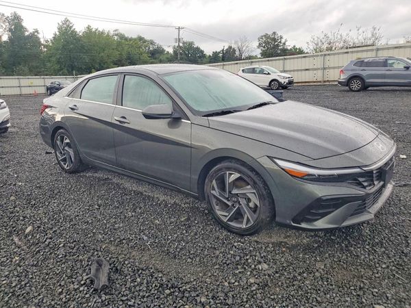 2025 HYUNDAI ELANTRA