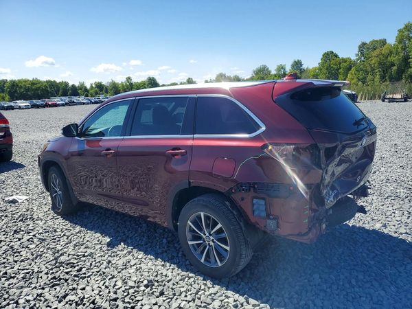 2018 TOYOTA HIGHLANDER