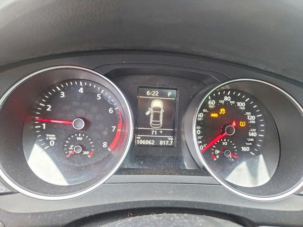 2017 VOLKSWAGEN JETTA