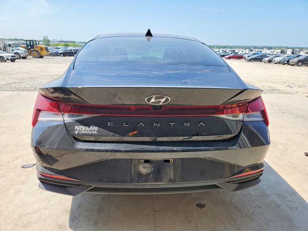 2021 HYUNDAI ELANTRA