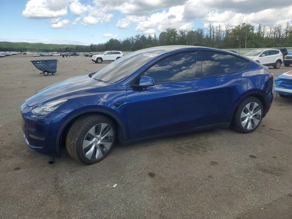 2020 TESLA MODEL Y — Front 3/4