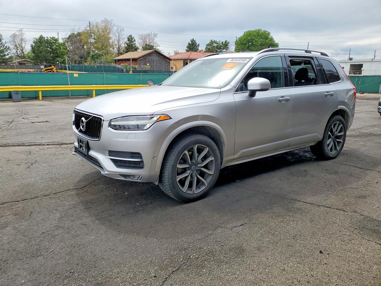 2019 VOLVO XC90