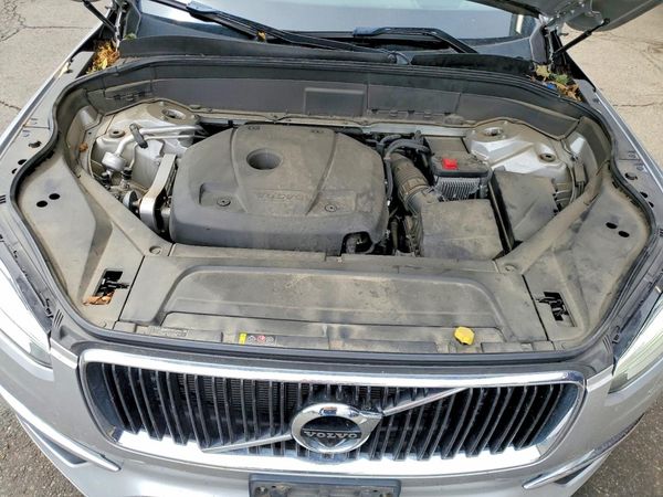 2019 VOLVO XC90