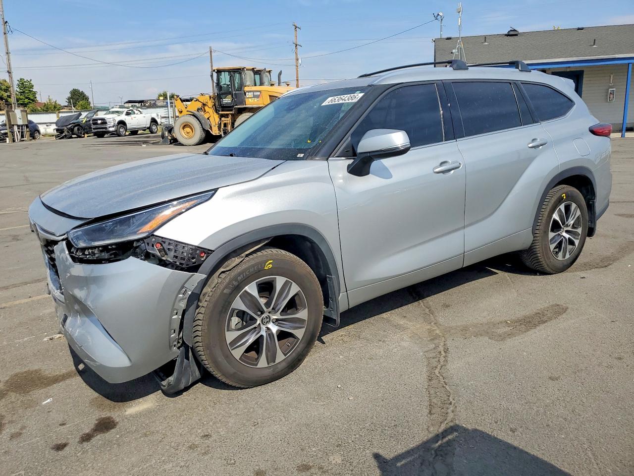 2021 TOYOTA HIGHLANDER XLE