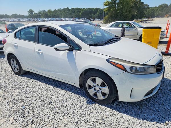 2017 KIA FORTE LX Base