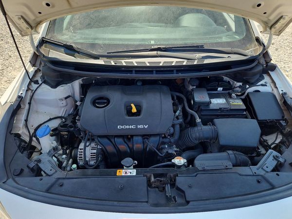 2017 KIA FORTE LX Base