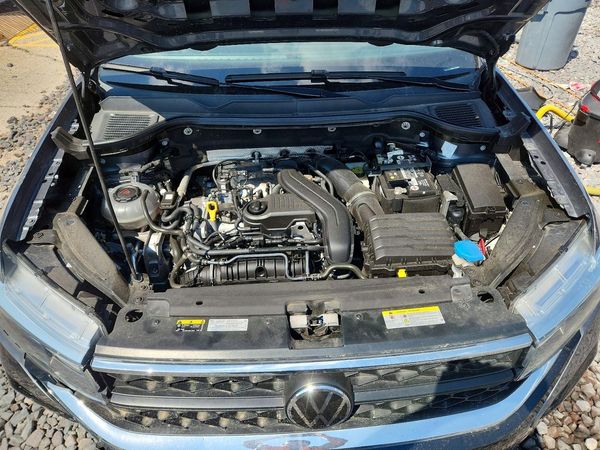 2023 VOLKSWAGEN TAOS