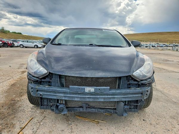 2013 HYUNDAI ELANTRA