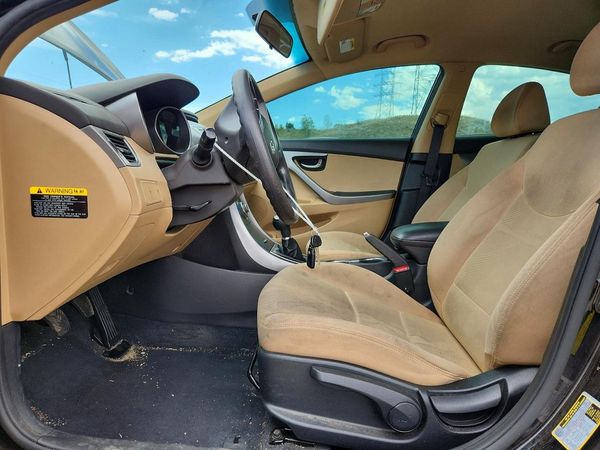 2013 HYUNDAI ELANTRA