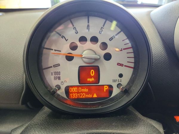2012 MINI COOPER