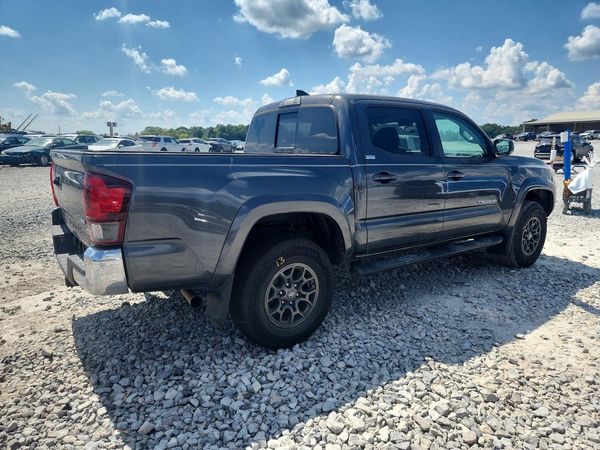 2018 TOYOTA TACOMA