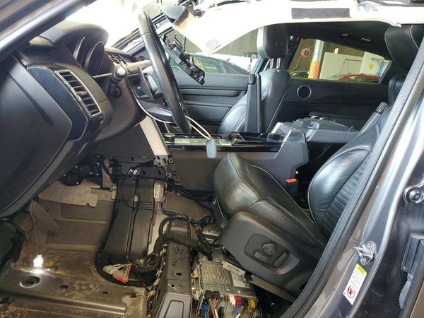 2017 LAND ROVER DISCOVERY HSE
