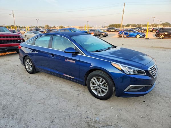 2017 HYUNDAI SONATA SE, Eco
