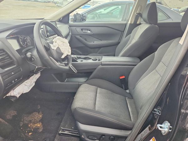 2026 NISSAN ROGUE SV — DENT
