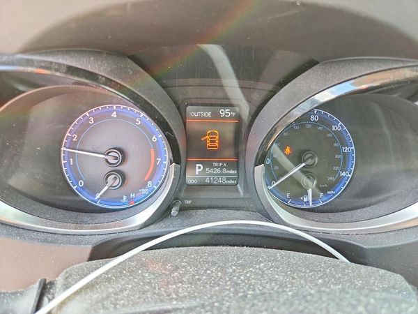 2016 TOYOTA COROLLA
