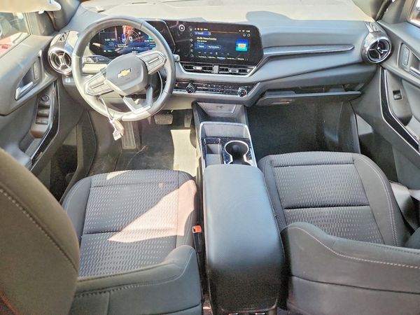 2025 CHEVROLET EQUINOX
