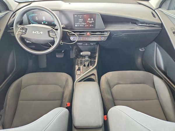 2026 KIA NIRO LX