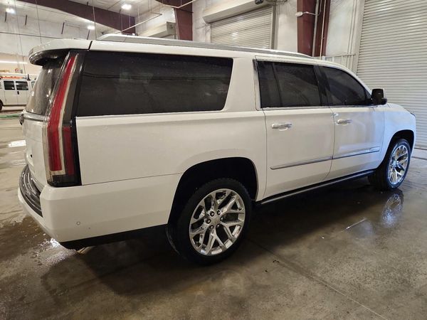 2020 CADILLAC ESCALADE ESV Platinum