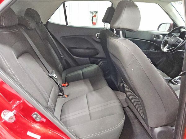 2022 HYUNDAI VENUE SEL & Limited