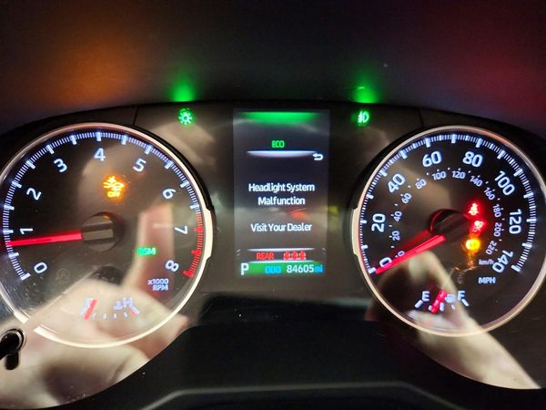 2021 TOYOTA RAV4 XLE — ODOM