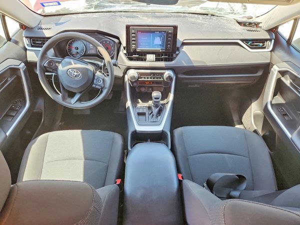 2022 TOYOTA RAV4 LE