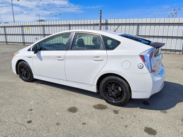 2012 TOYOTA PRIUS