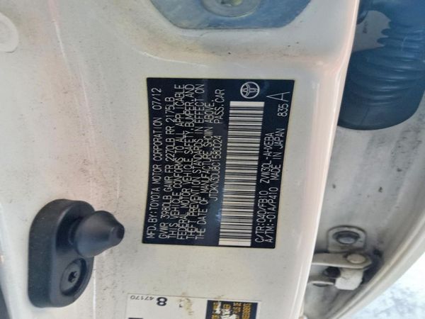 2012 TOYOTA PRIUS