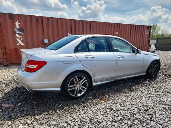 2013 MERCEDES-BENZ C