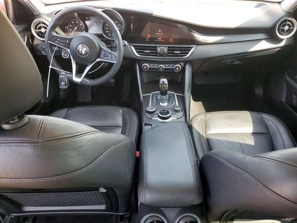 2017 ALFA ROMEO GIULIA AWD