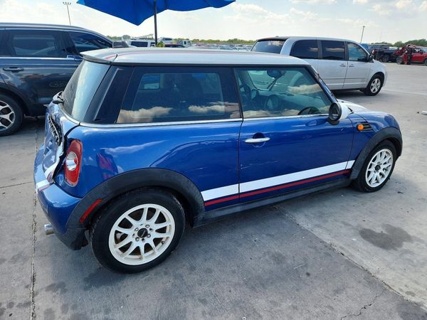 2012 MINI COOPER