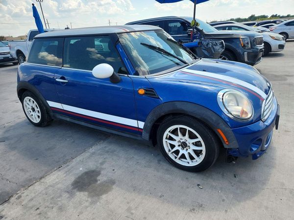 2012 MINI COOPER
