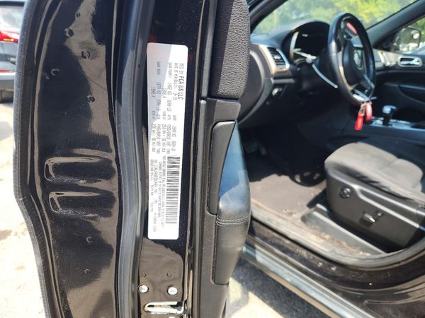 2015 JEEP GRAND CHEROKEE — VINS