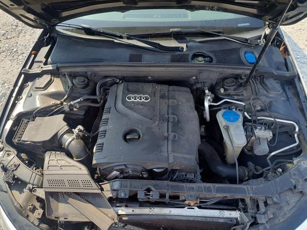2014 AUDI A4 quattro Premium