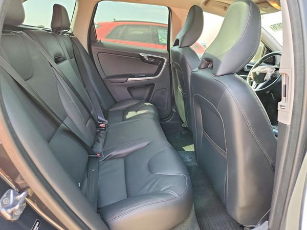 2016 VOLVO XC60