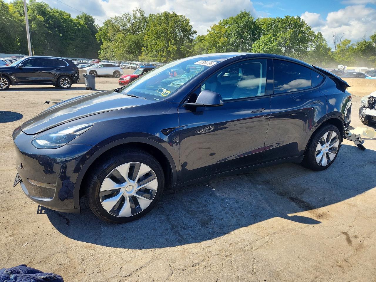 2024 TESLA MODEL Y