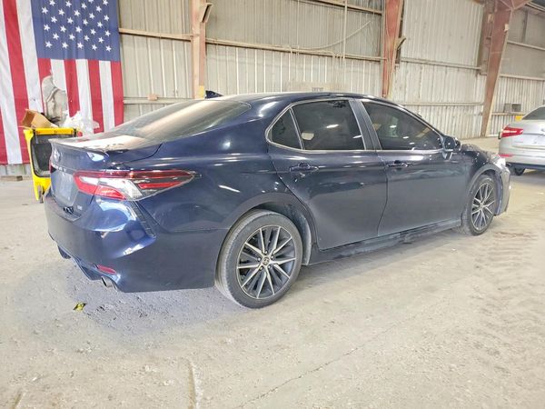 2022 TOYOTA CAMRY