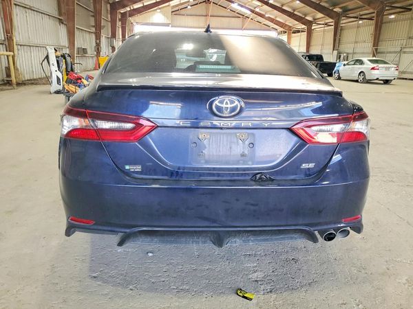2022 TOYOTA CAMRY