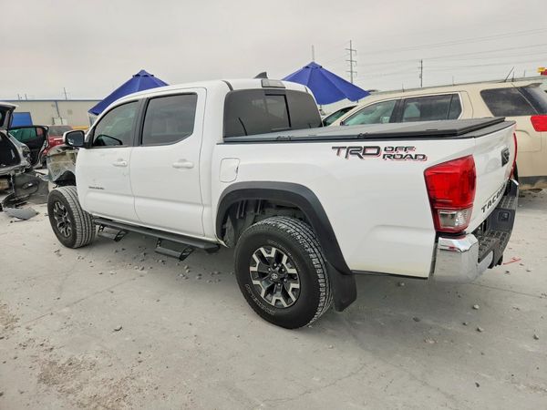 2017 TOYOTA TACOMA