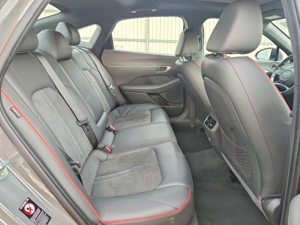 2022 HYUNDAI SONATA SEL Plus