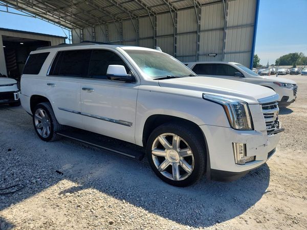 2016 CADILLAC ESCALADE Platinum