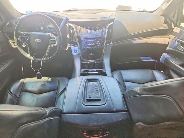 2016 CADILLAC ESCALADE Platinum