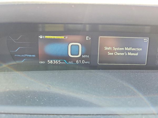2019 TOYOTA PRIUS Plus/Premium/Advanced