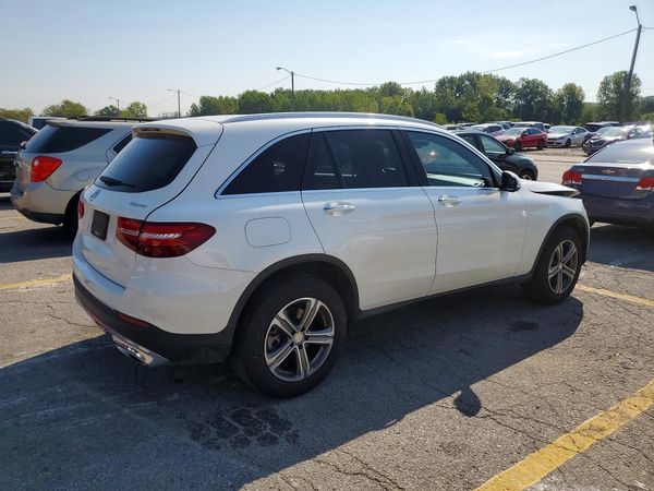 2017 MERCEDES-BENZ GLC