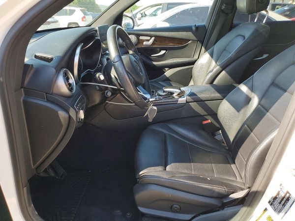 2017 MERCEDES-BENZ GLC