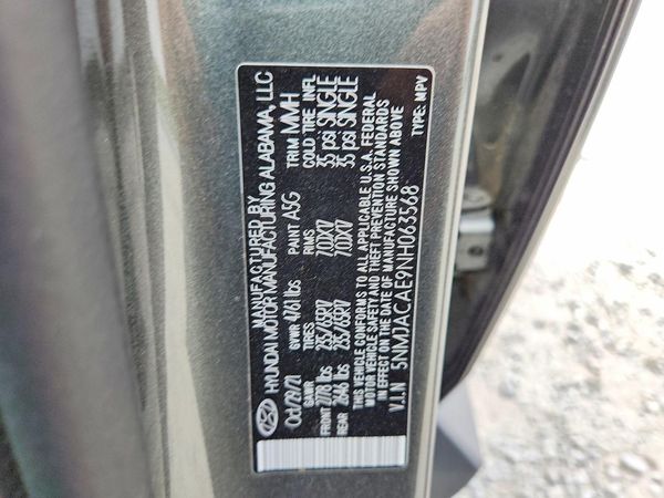 2022 HYUNDAI TUCSON SE