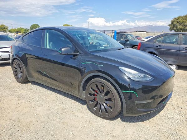2020 TESLA MODEL Y