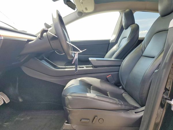 2020 TESLA MODEL Y